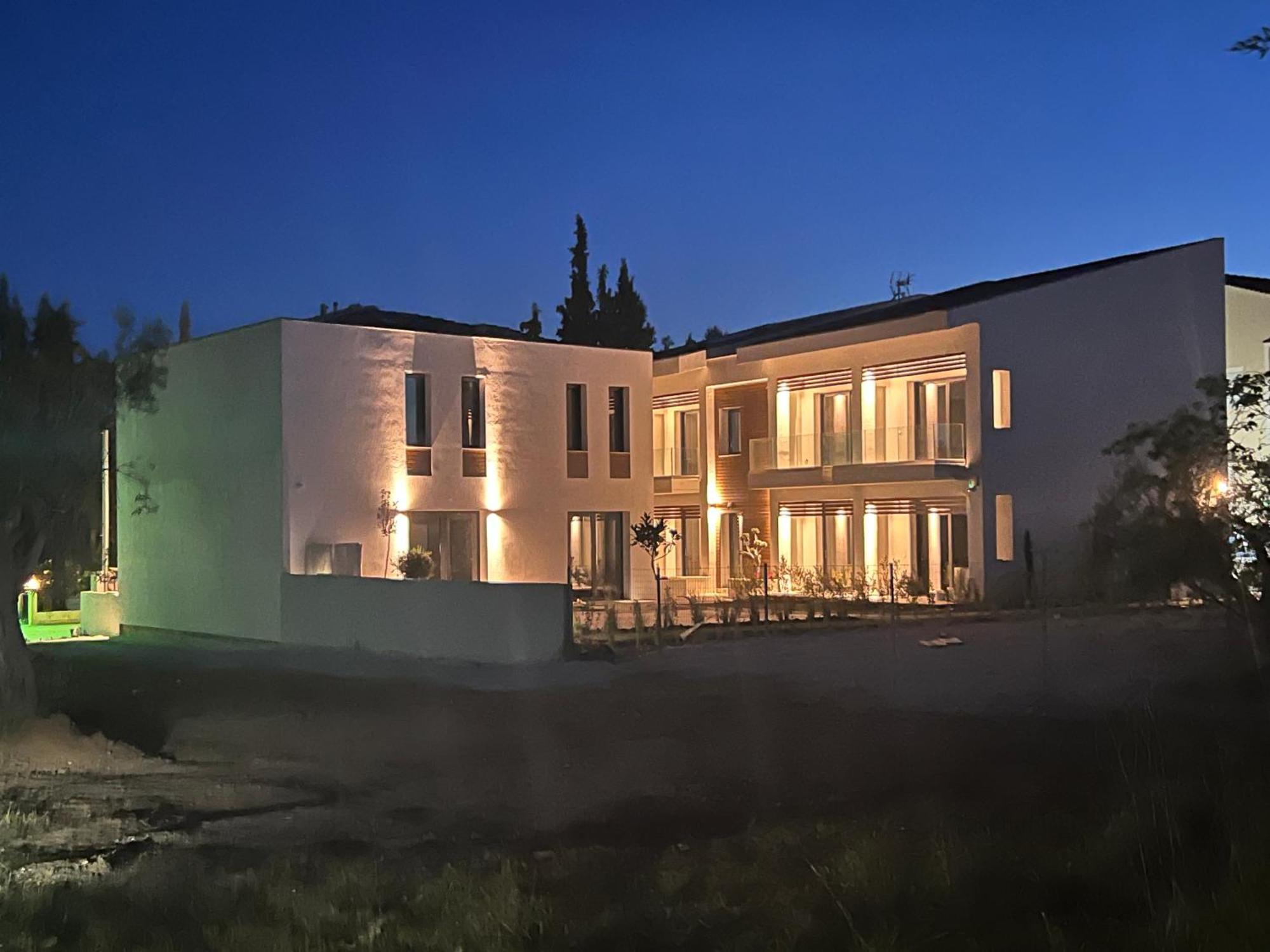 Falena Luxury Rooms Kalyves Polygyrou Экстерьер фото