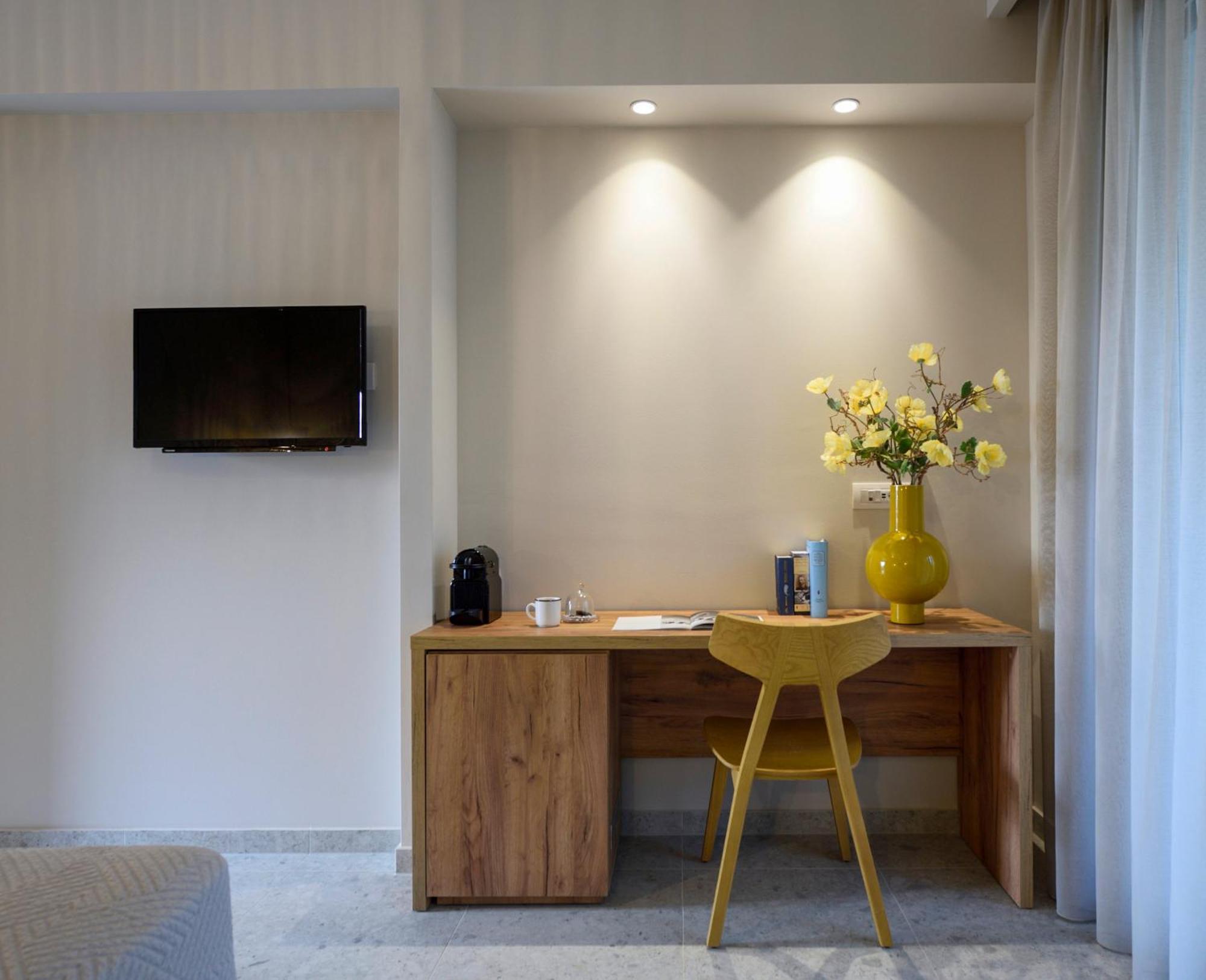 Falena Luxury Rooms Kalyves Polygyrou Экстерьер фото